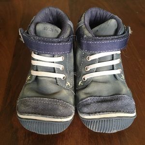 Blue toddler stride rite boots/shoes, size 9.5